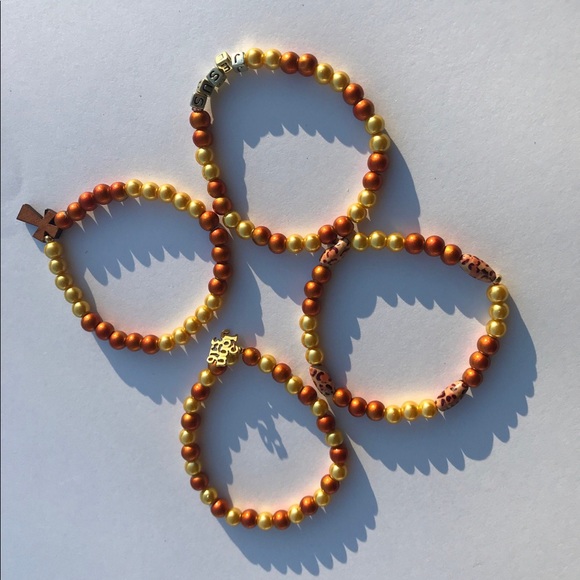 SOLD//John 3:16, 4-Pc Christian Cross Bracelet Set - Picture 2 of 6